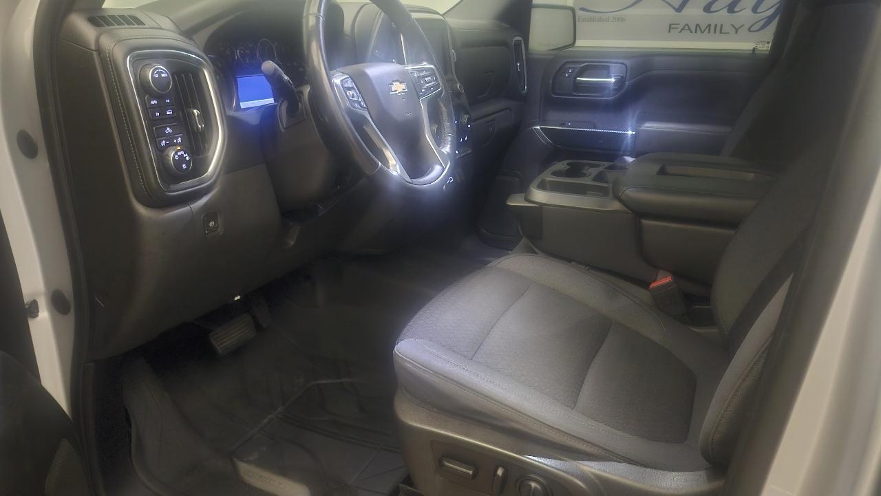 Chevrolet Silverado 1500 LT Crew Cab 4WD 2020