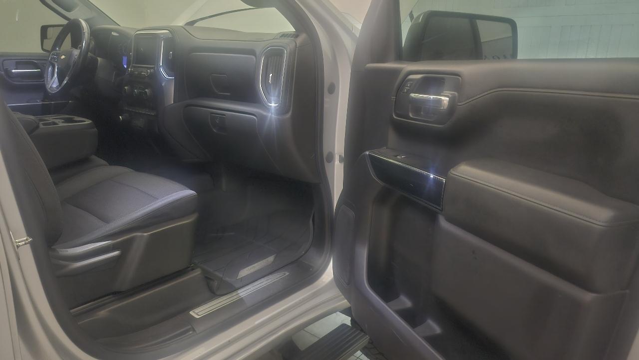 Chevrolet Silverado 1500 LT Crew Cab 4WD 2020