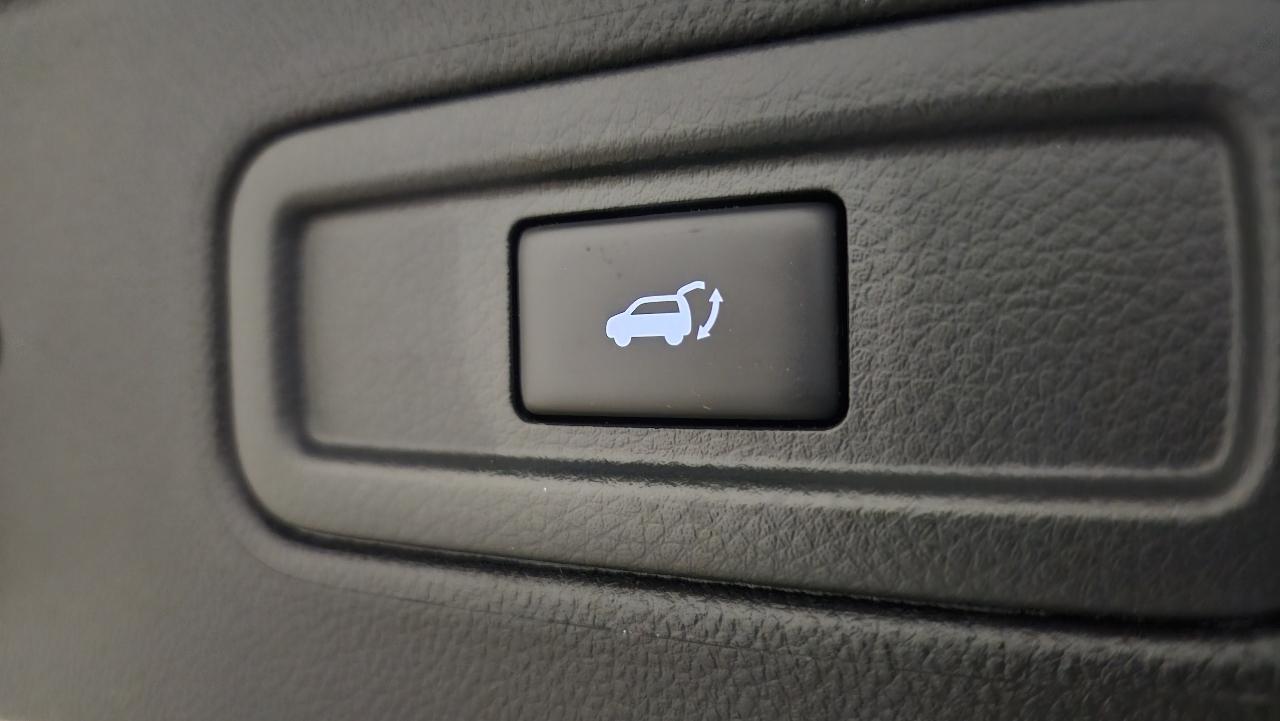 Infiniti QX70 AWD 2015