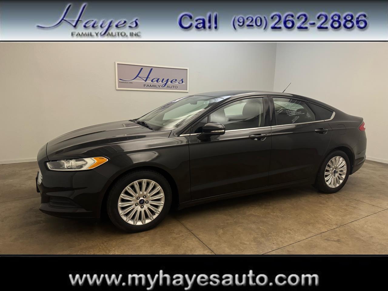 Ford Fusion Hybrid SE 2015