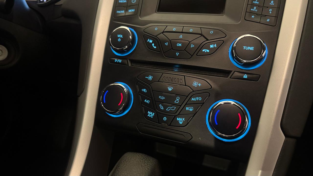 Ford Fusion Hybrid SE 2015
