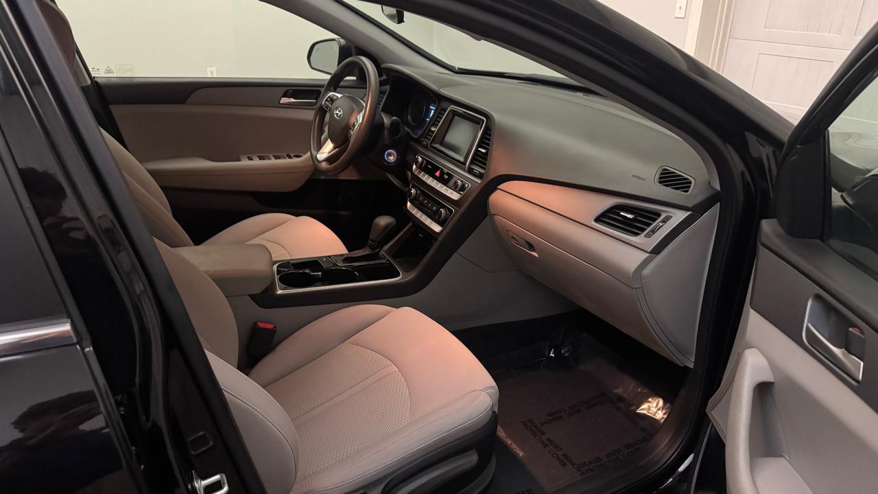 Hyundai Sonata SE 2018