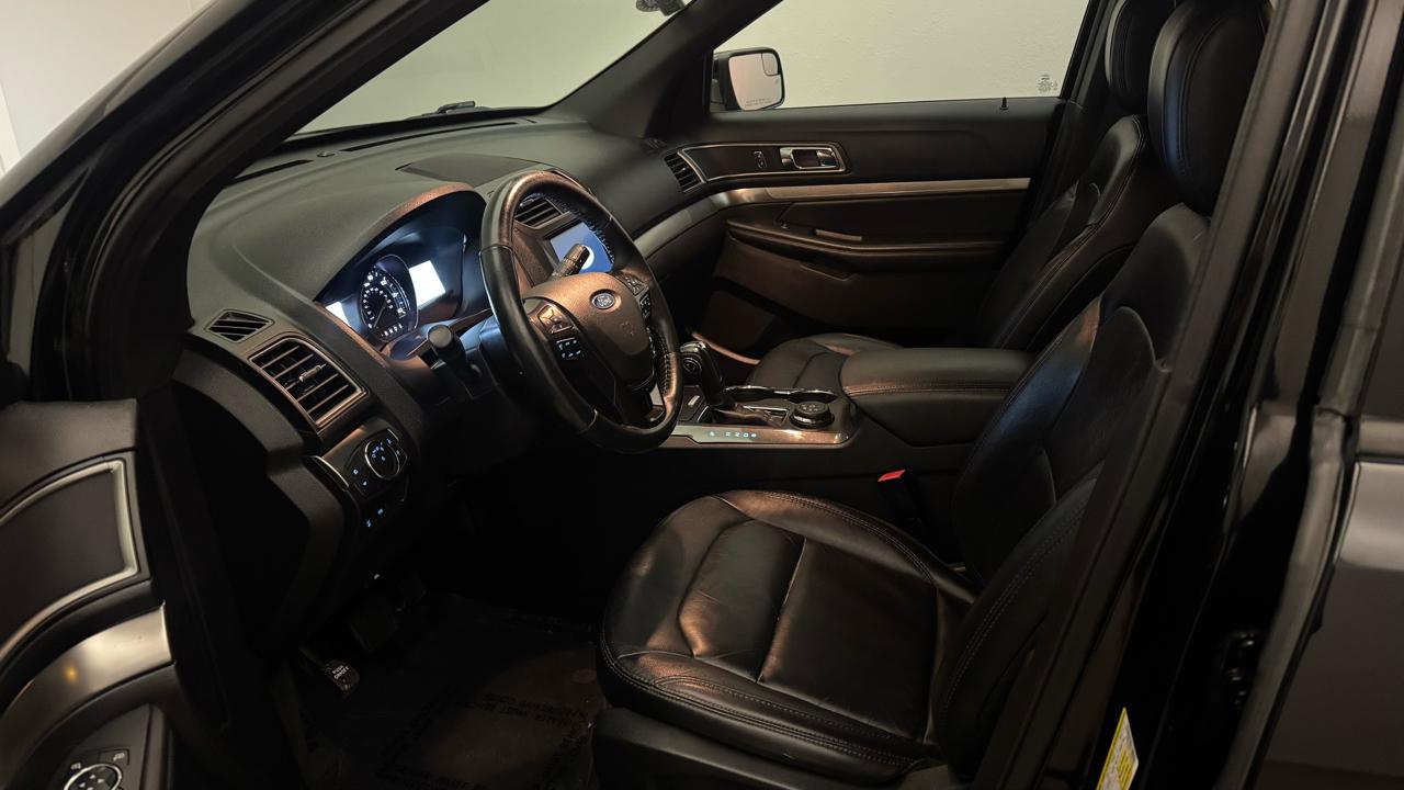 Ford Explorer 4dr 112" WB XLT 4WD 2018