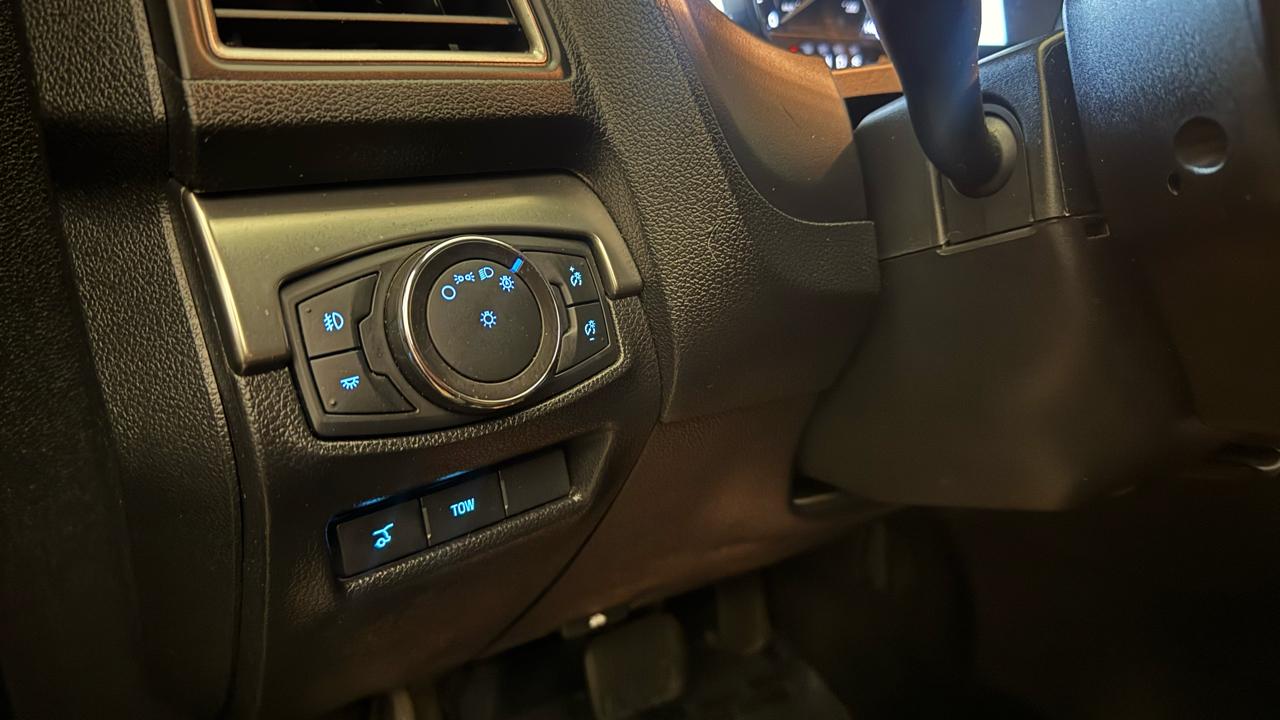 Ford Explorer 4dr 112" WB XLT 4WD 2018
