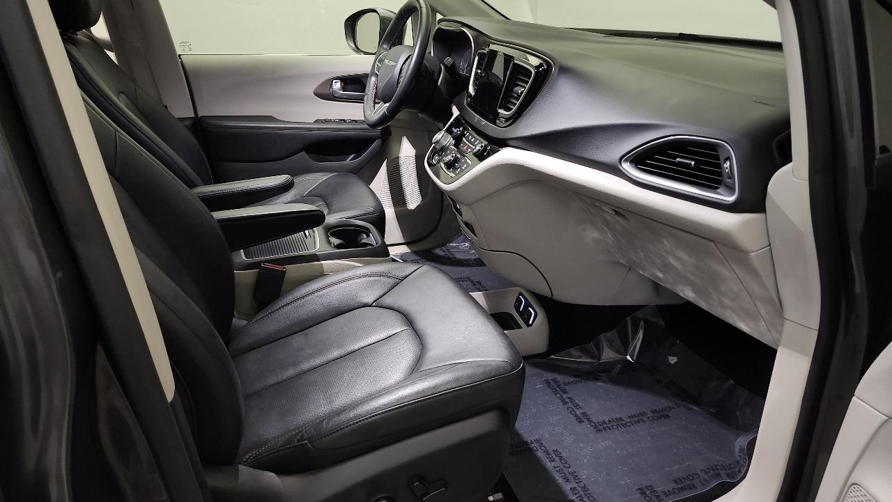 Chrysler Pacifica Touring-L Plus 2018
