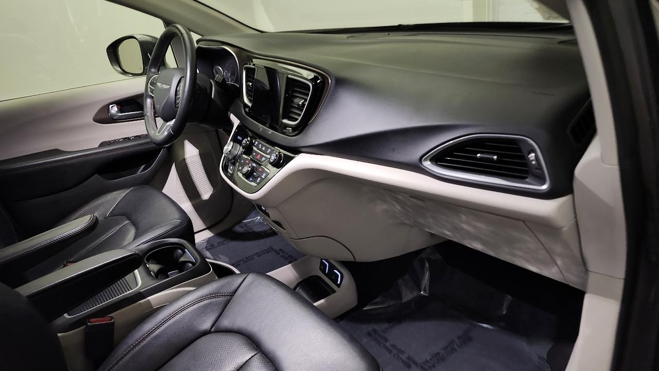 Chrysler Pacifica Touring-L Plus 2018