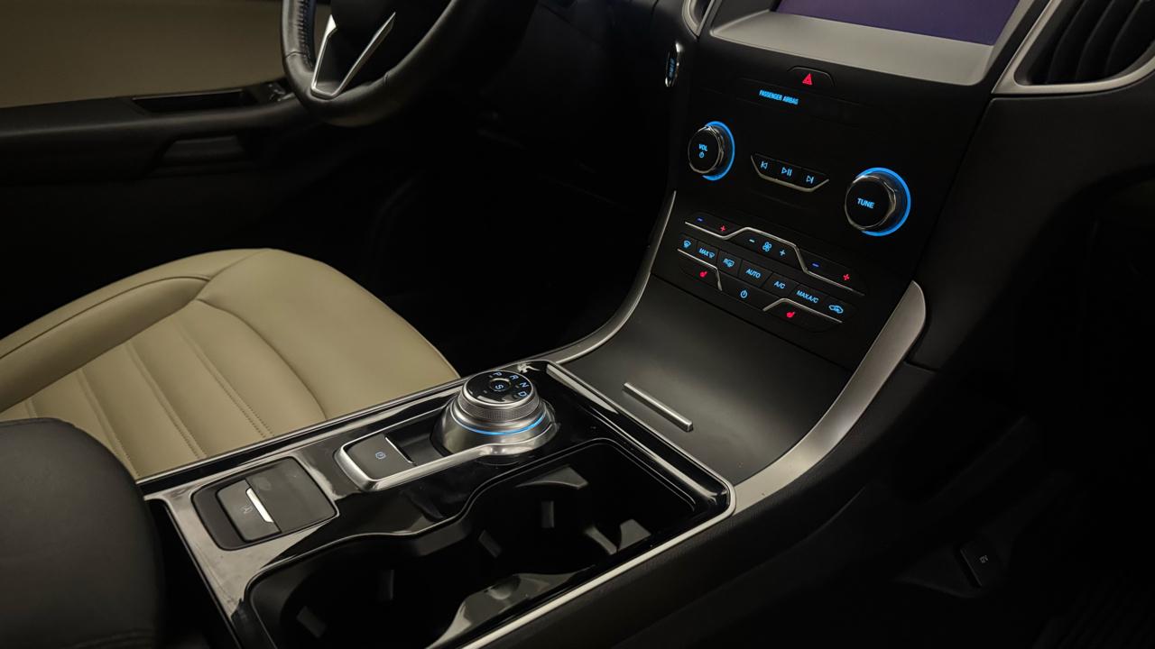 Ford Edge SEL AWD 2020