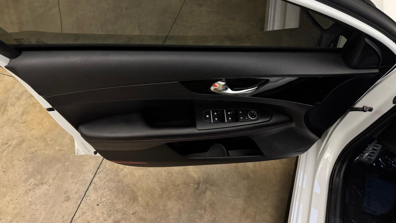 Kia Forte  2021