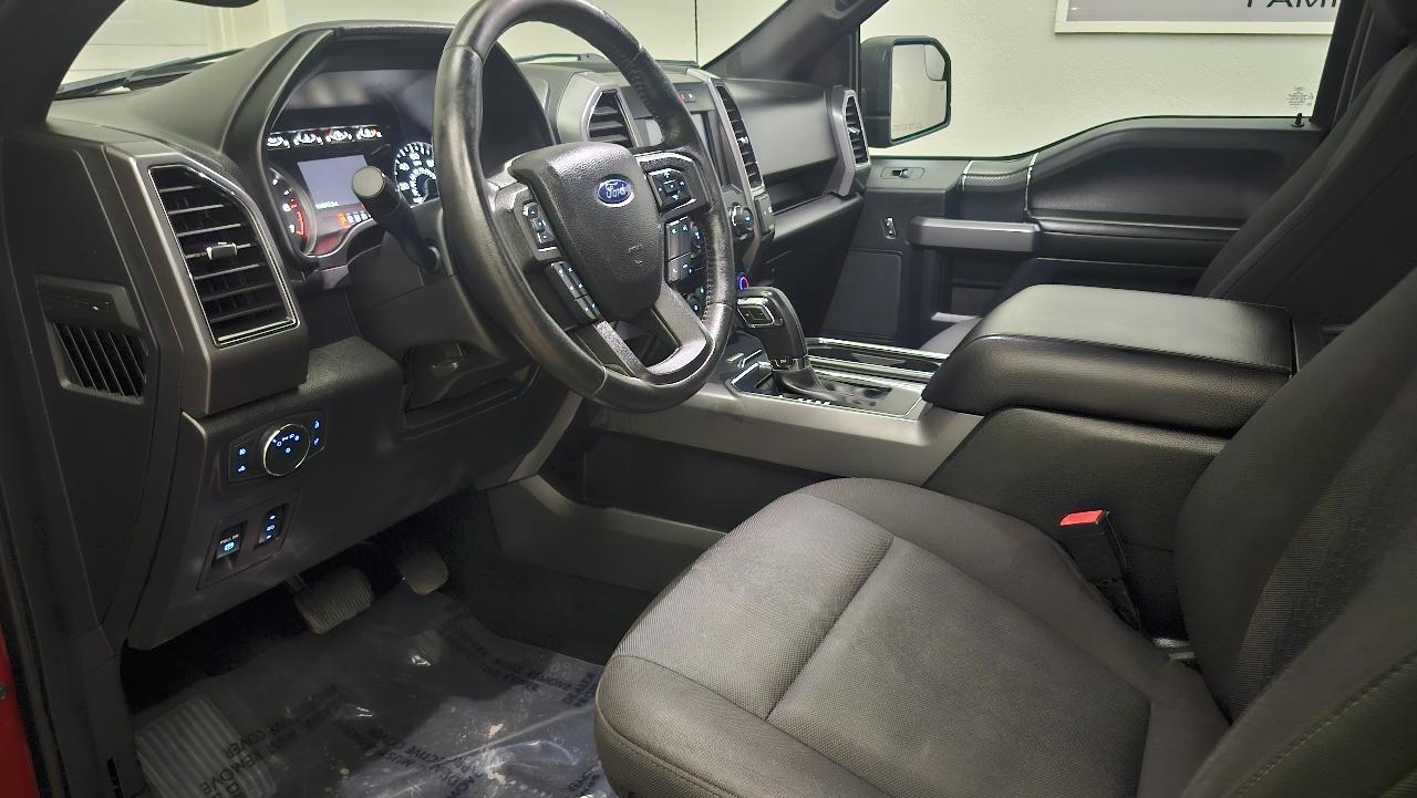 Ford F-150 4WD SuperCrew 139" XLT 2018
