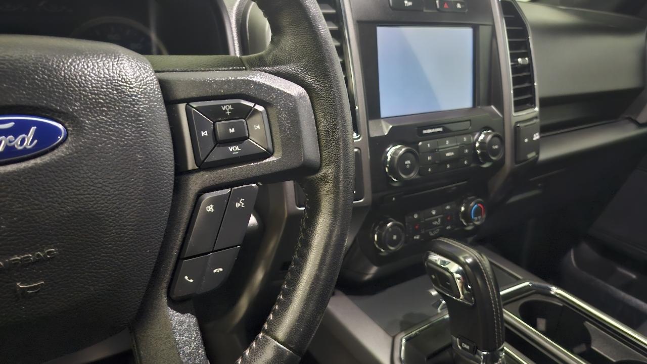 Ford F-150 4WD SuperCrew 139" XLT 2018