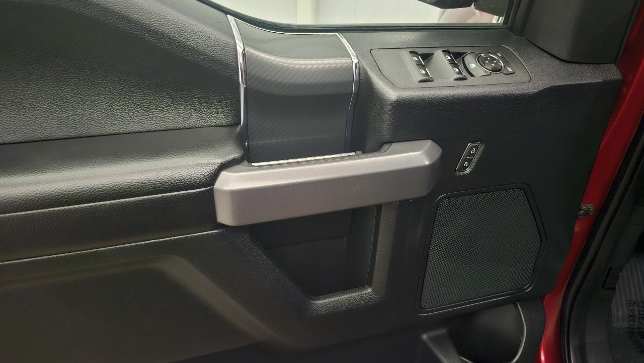 Ford F-150 4WD SuperCrew 139" XLT 2018