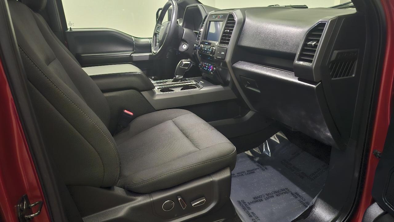 Ford F-150 4WD SuperCrew 139" XLT 2018