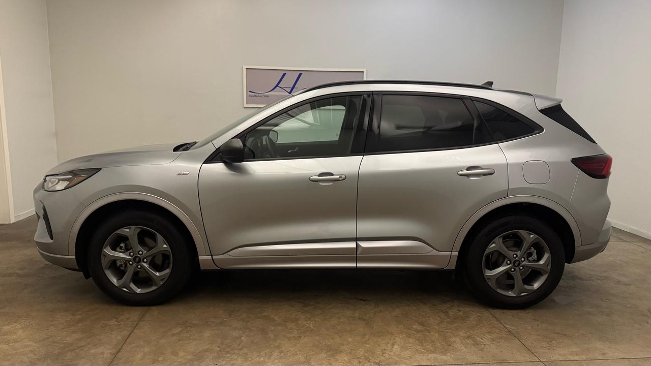 Ford Escape ST-Line AWD 2024