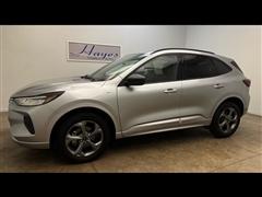 2024 Ford Escape 