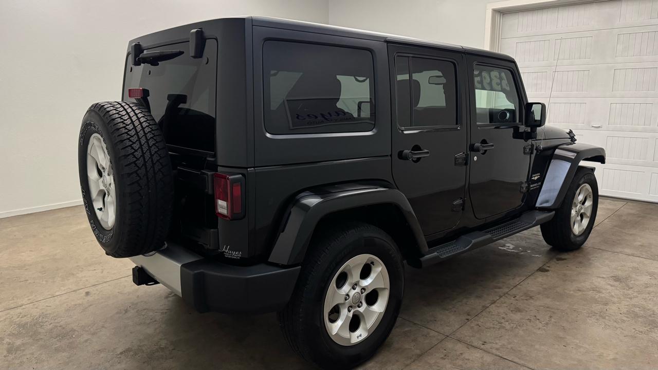 Jeep Wrangler Unlimited Sahara 4WD 2015