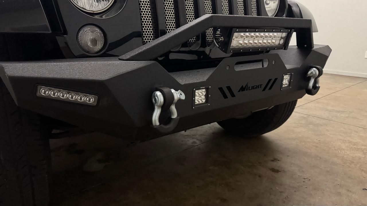 Jeep Wrangler Unlimited Sahara 4WD 2015