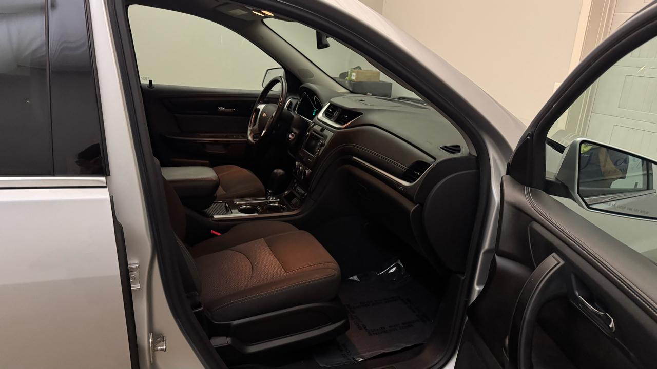 Chevrolet Traverse 2LT AWD 2016