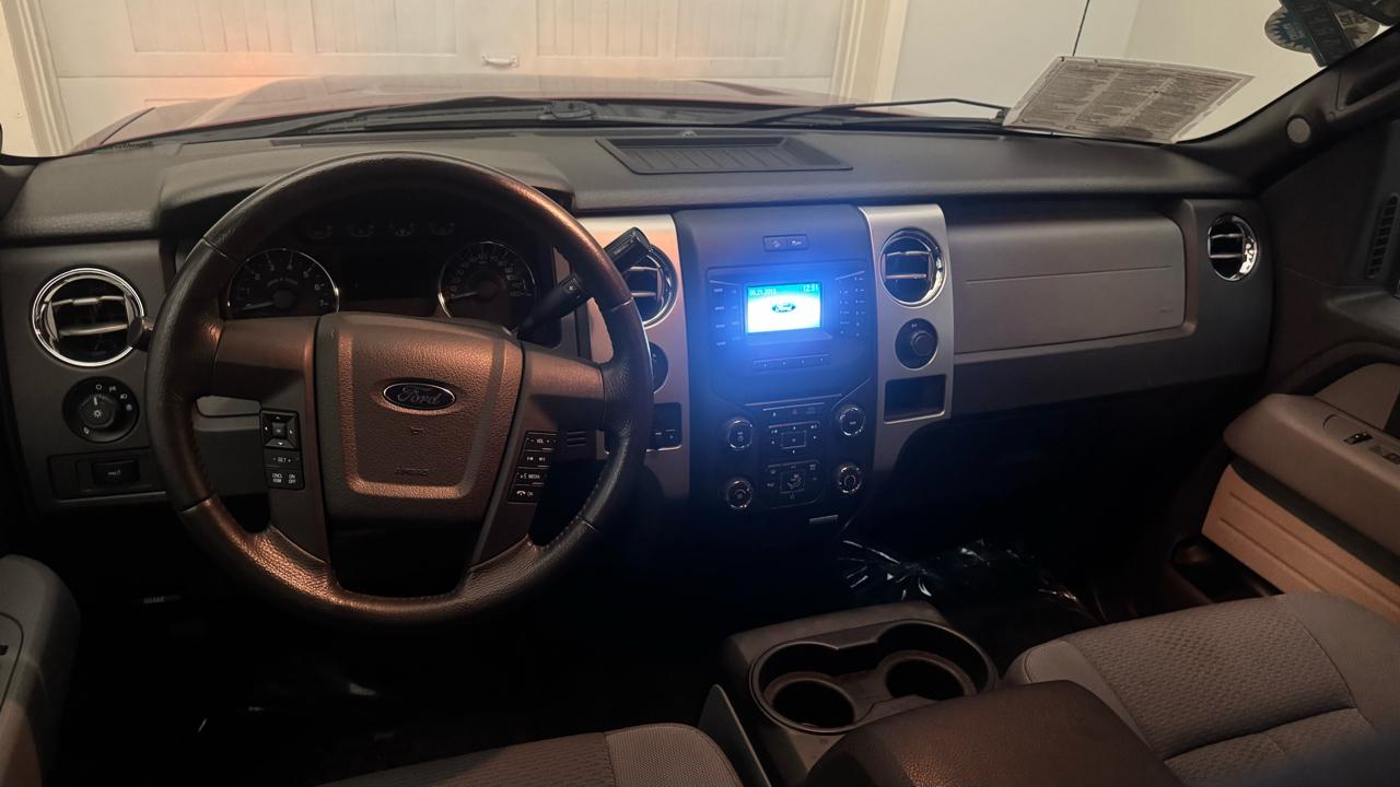 Ford F-150 XLT SuperCrew 4WD 2013