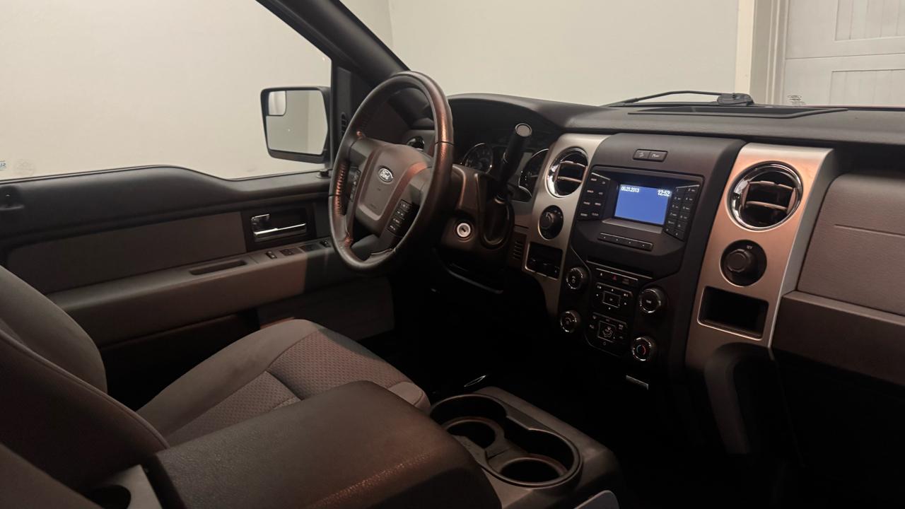 Ford F-150 XLT SuperCrew 4WD 2013