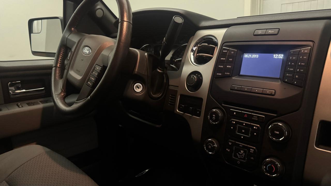 Ford F-150 XLT SuperCrew 4WD 2013