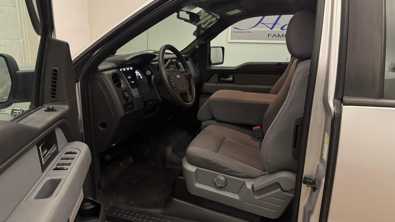Ford F-150 STX SuperCab 2WD 2014