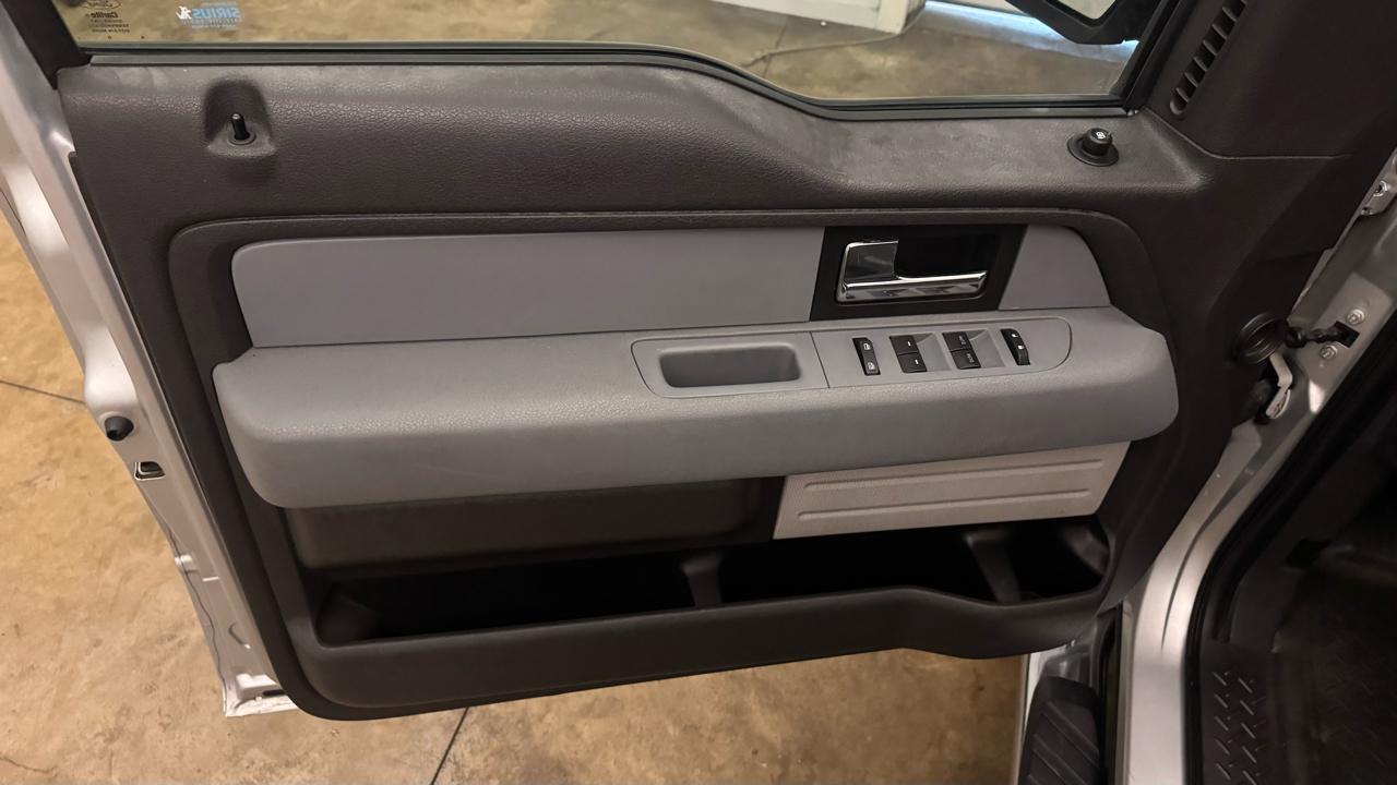 Ford F-150 STX SuperCab 2WD 2014