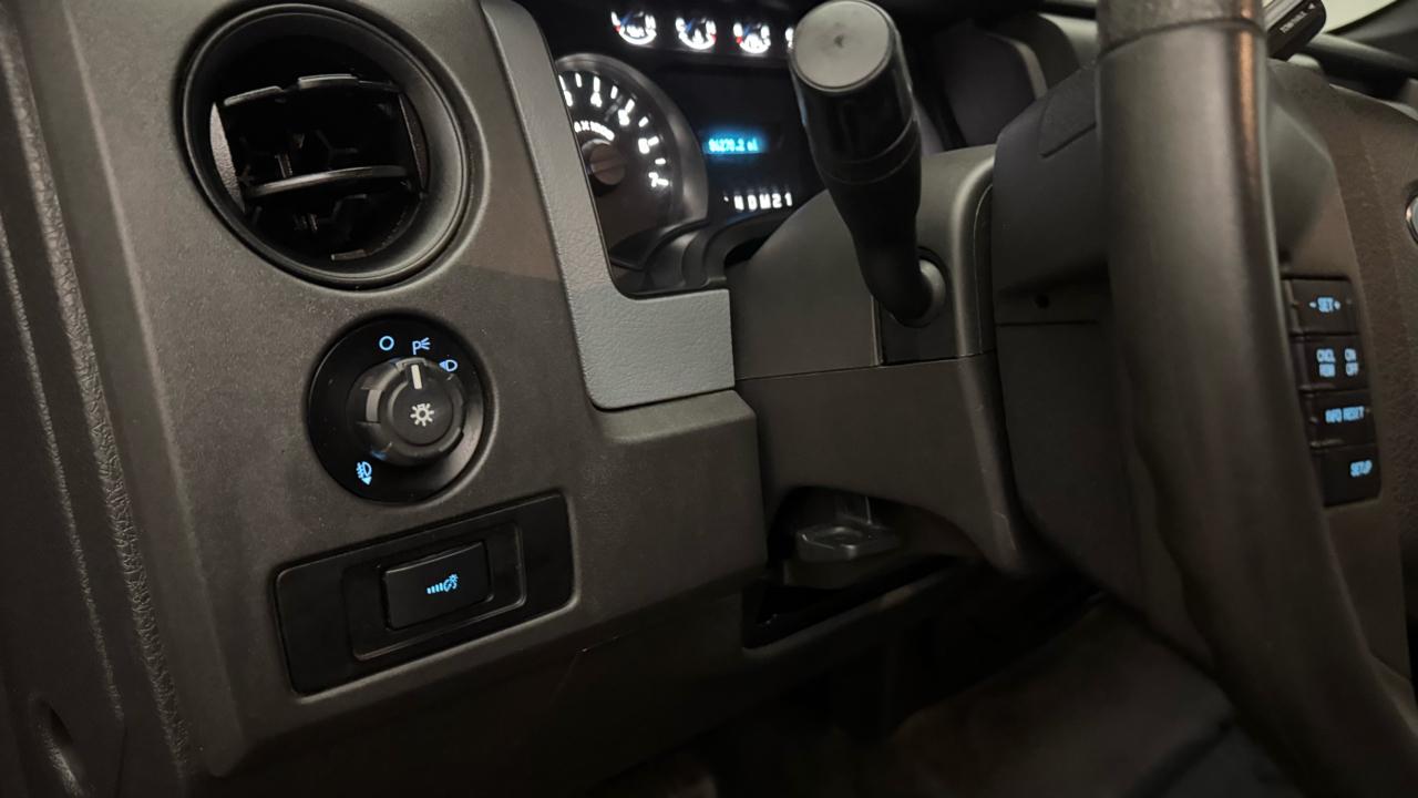 Ford F-150 STX SuperCab 2WD 2014