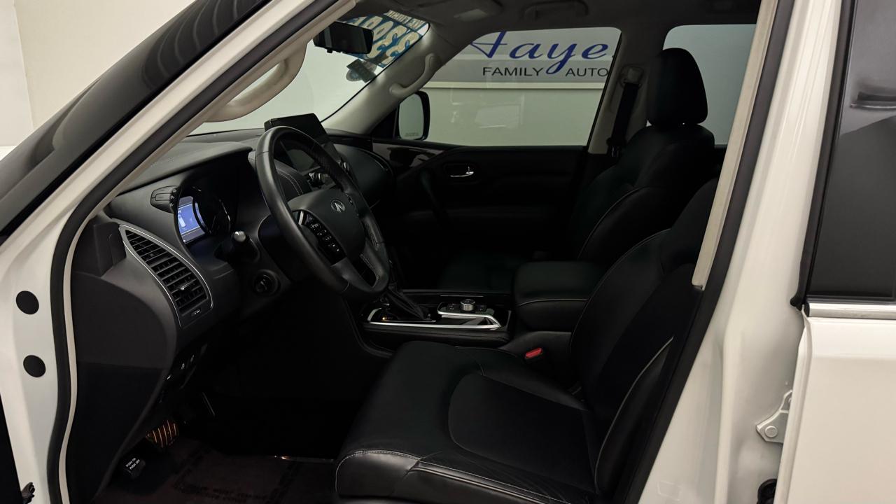 Infiniti QX80 LUXE 4WD 2023