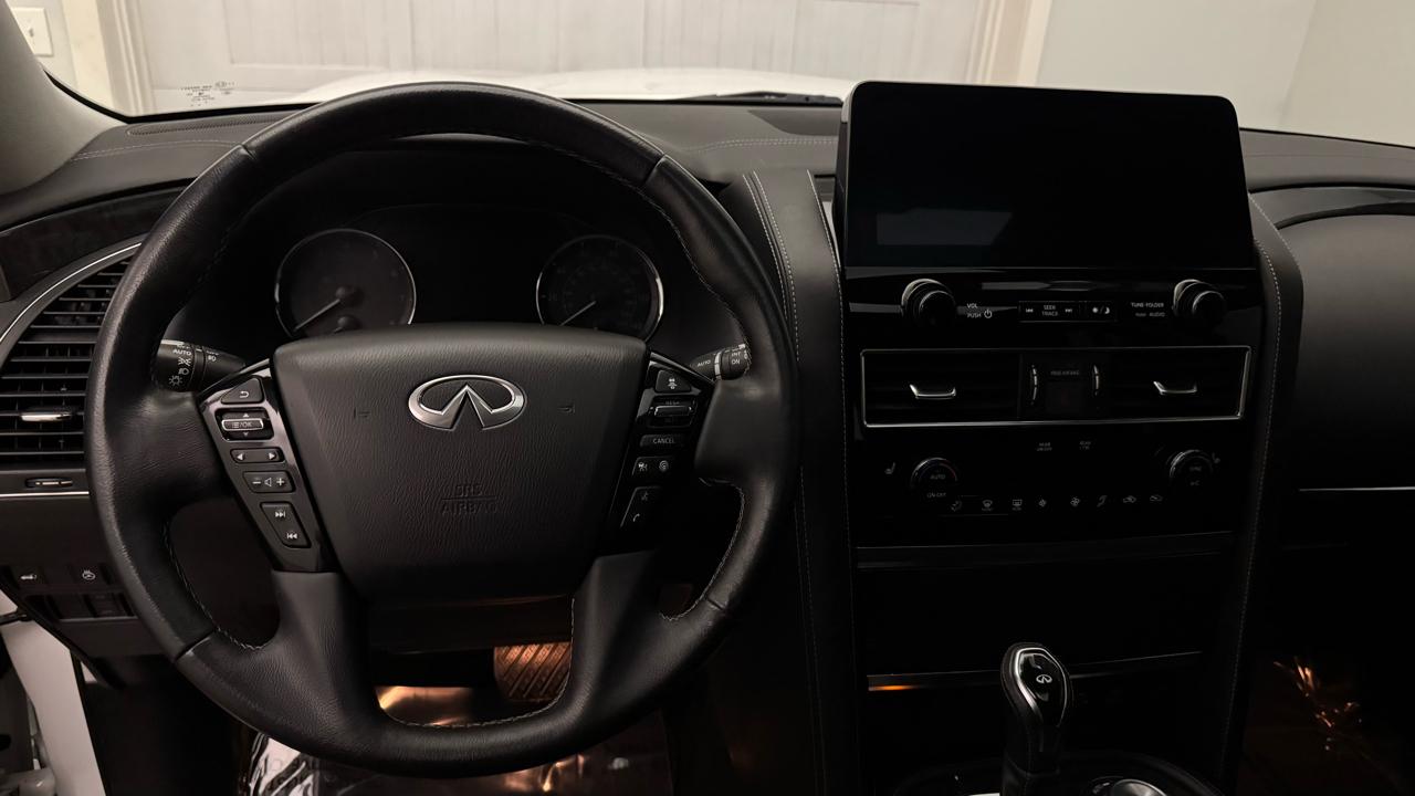 Infiniti QX80 LUXE 4WD 2023