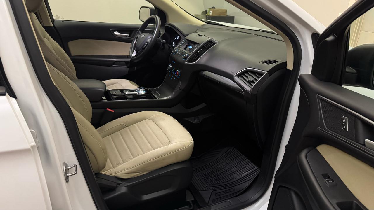 Ford Edge SE 2019