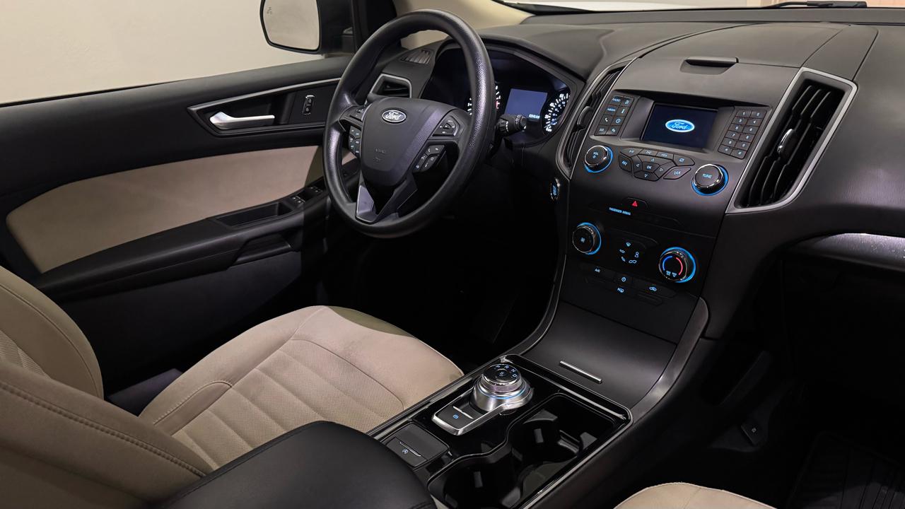 Ford Edge SE 2019