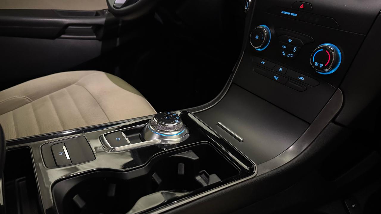 Ford Edge SE 2019
