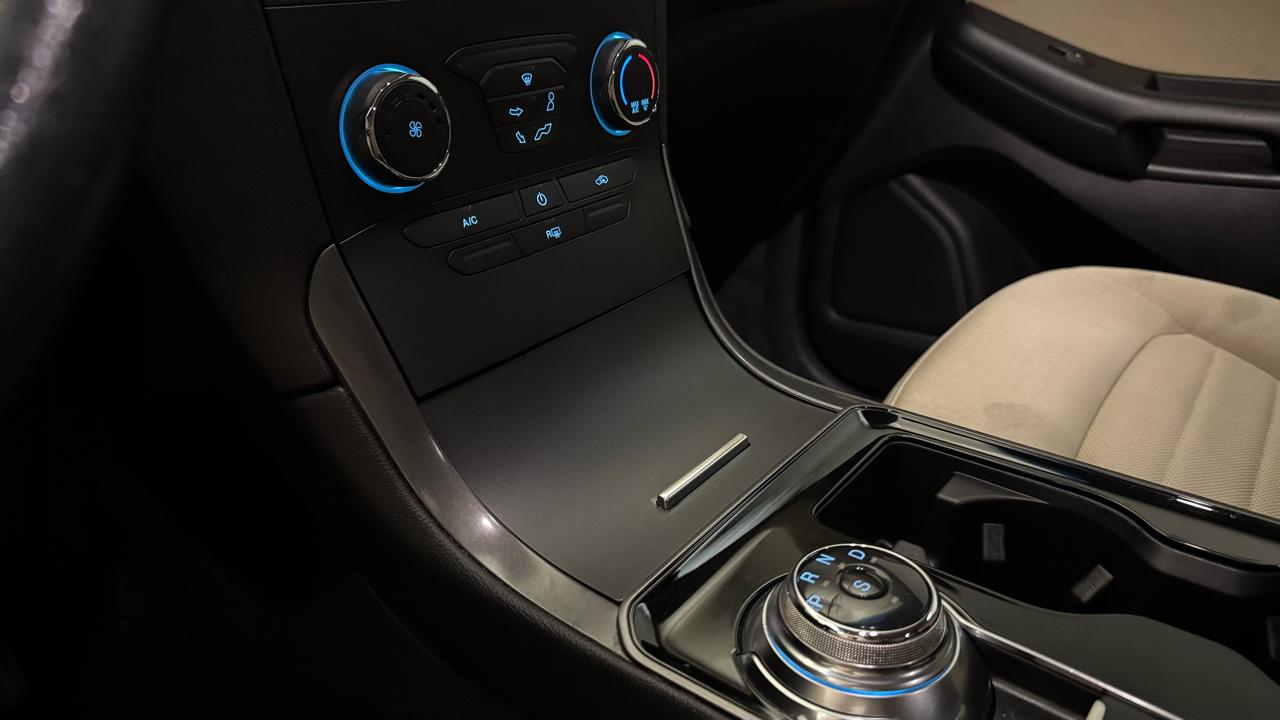 Ford Edge SE 2019