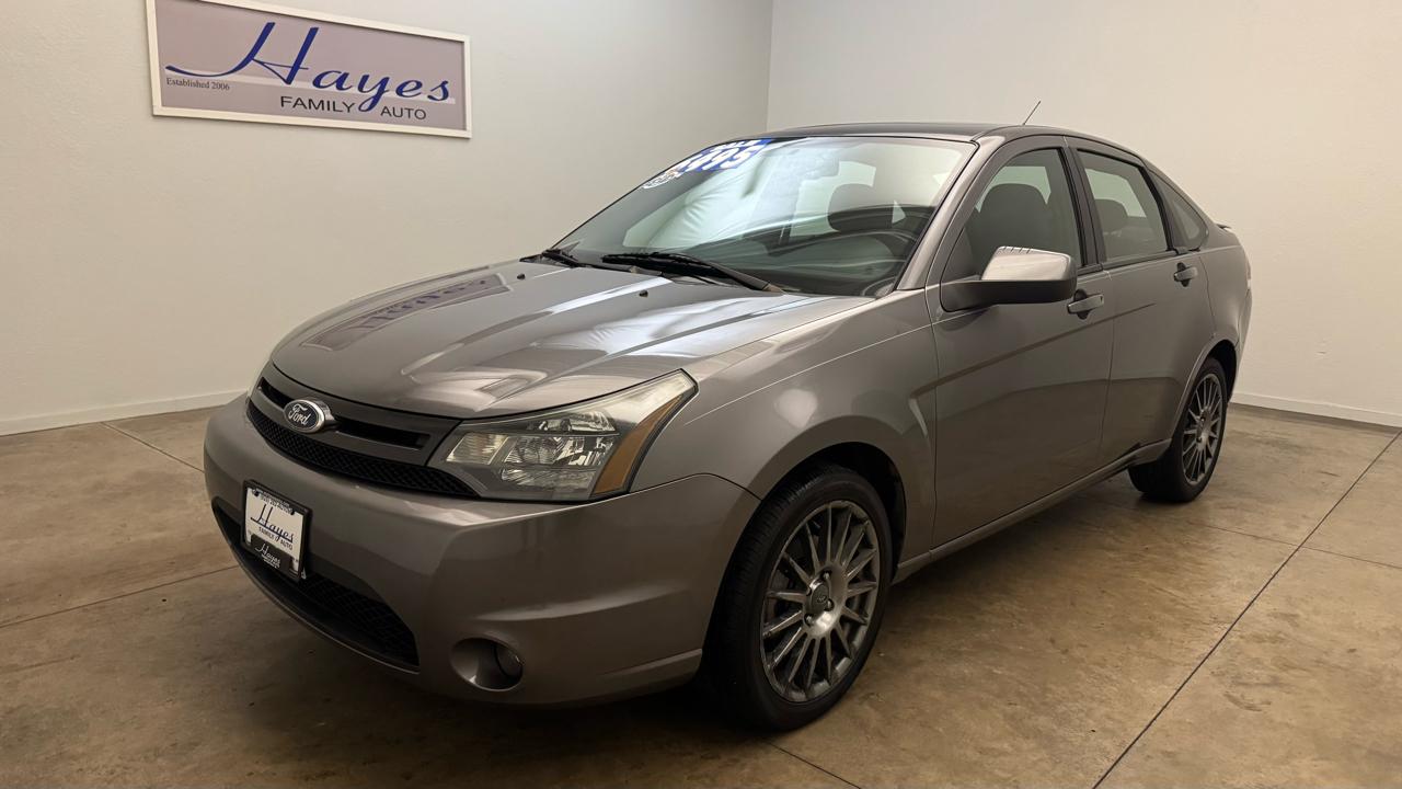 Ford Focus SES Sedan 2011