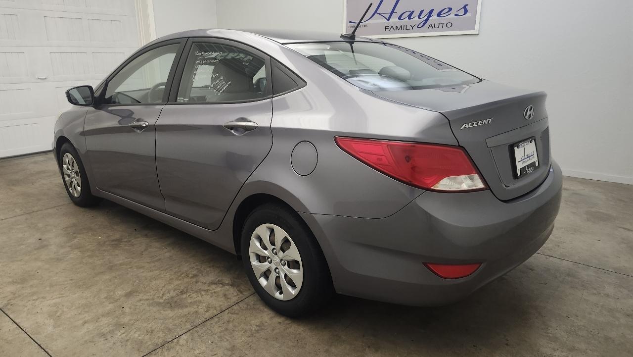 Hyundai Accent SE 4-Door 6A 2016