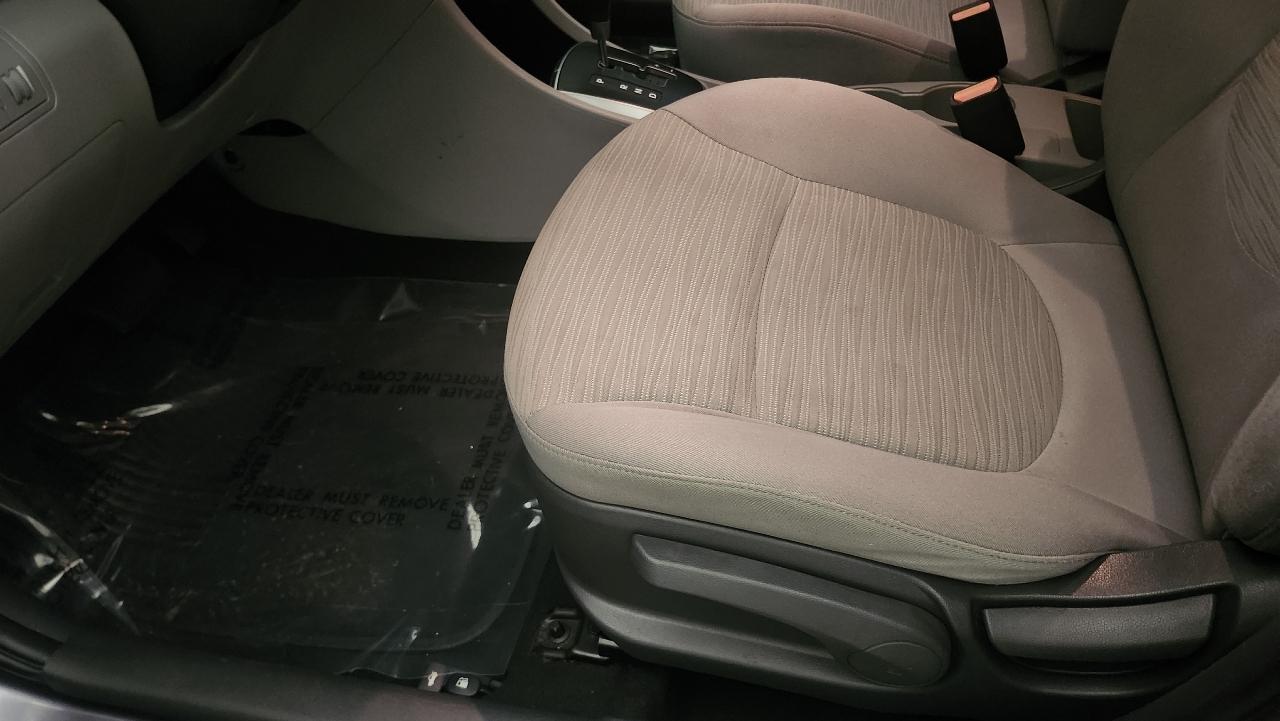 Hyundai Accent SE 4-Door 6A 2016