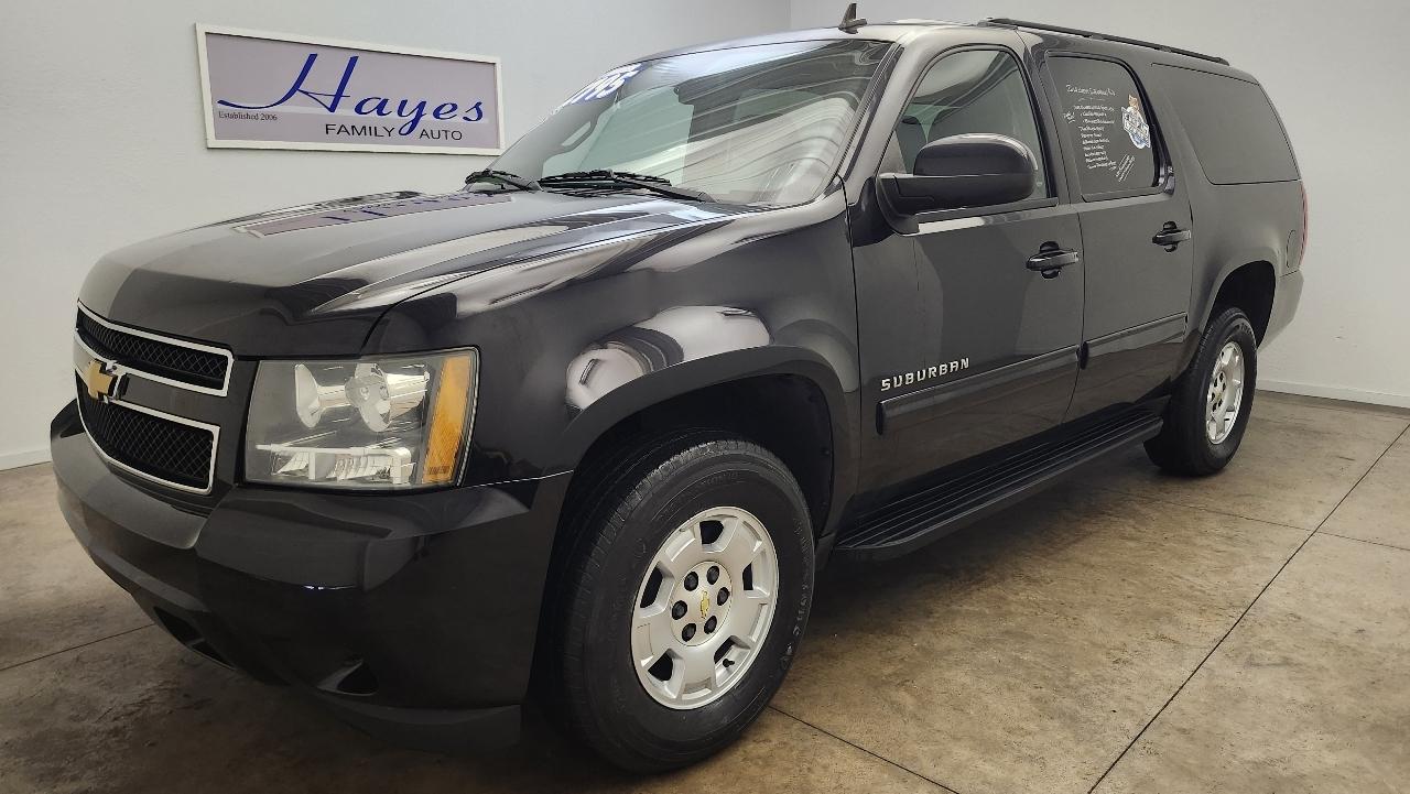 Chevrolet Suburban LS 4WD 2014