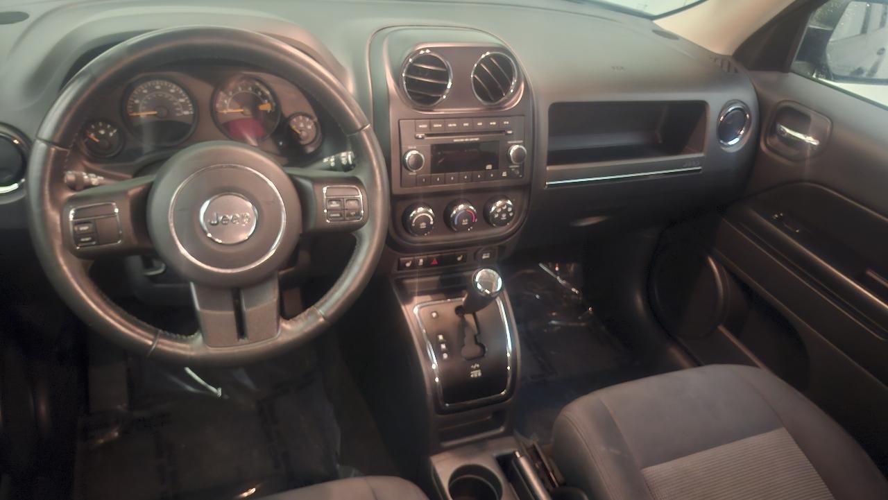 Jeep Patriot Latitude 2WD 2015