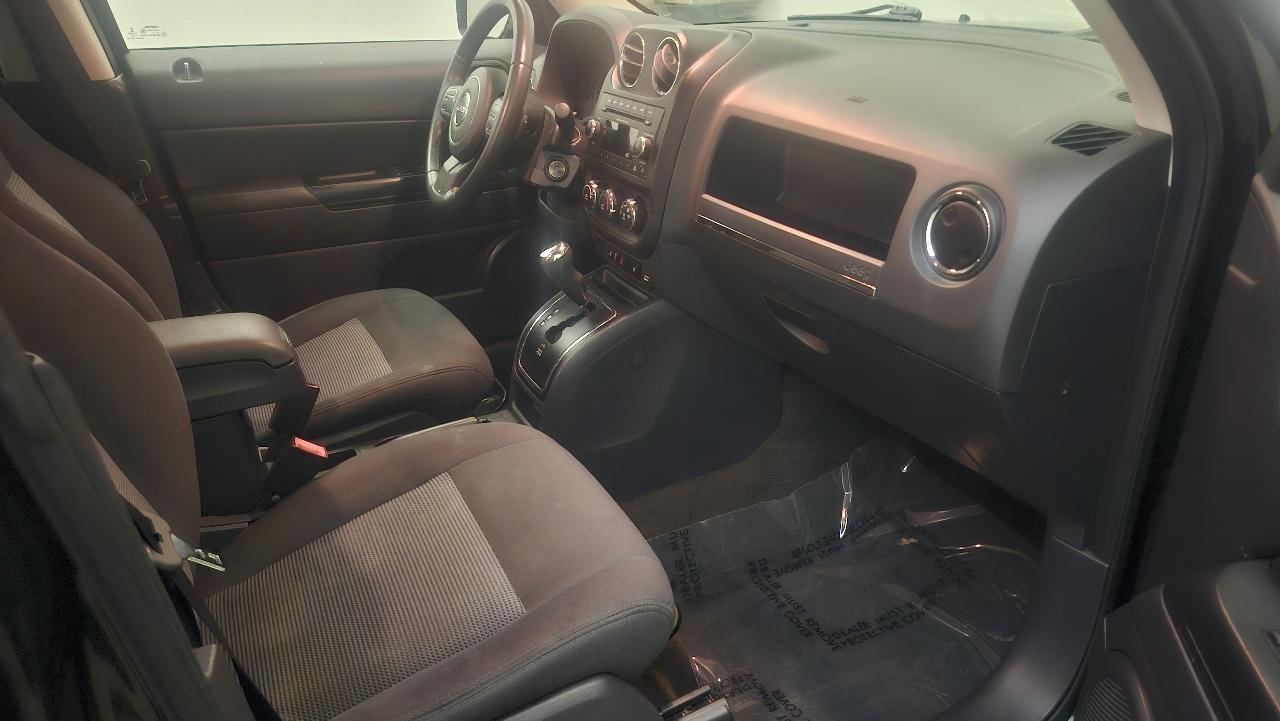 Jeep Patriot Latitude 2WD 2015