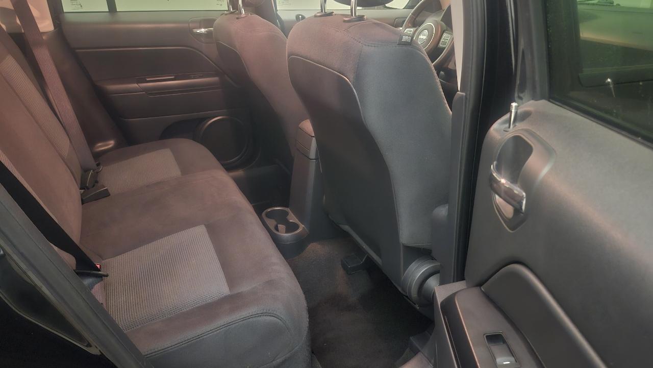 Jeep Patriot Latitude 2WD 2015