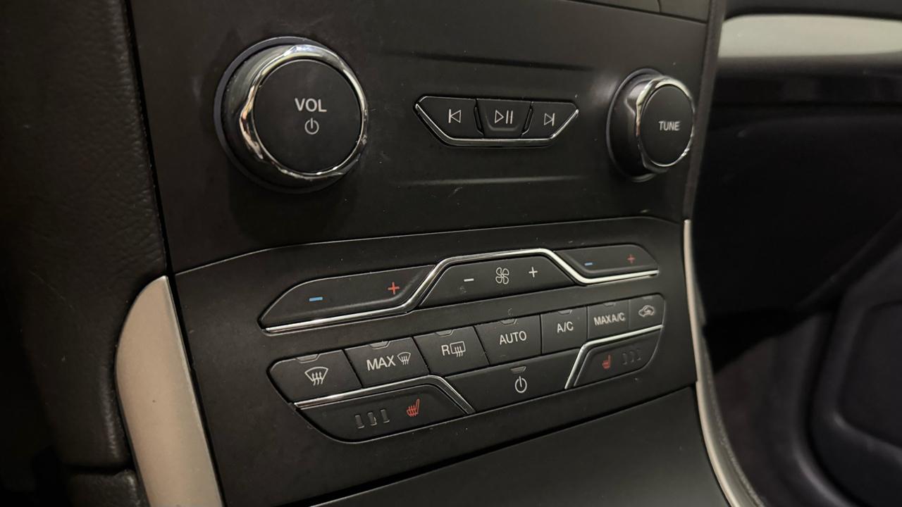Ford Edge SEL AWD 2019