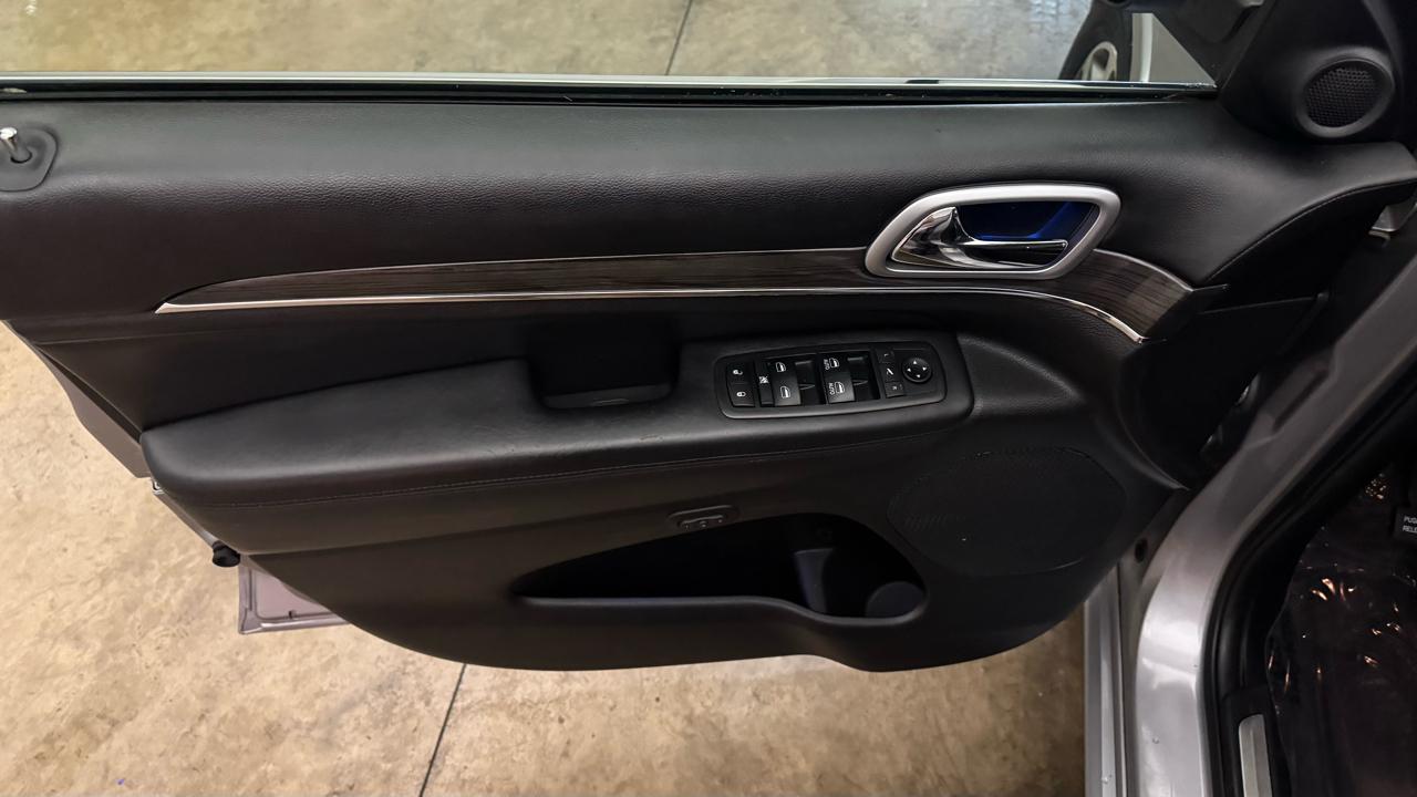 Jeep Grand Cherokee Overland 4WD 2018