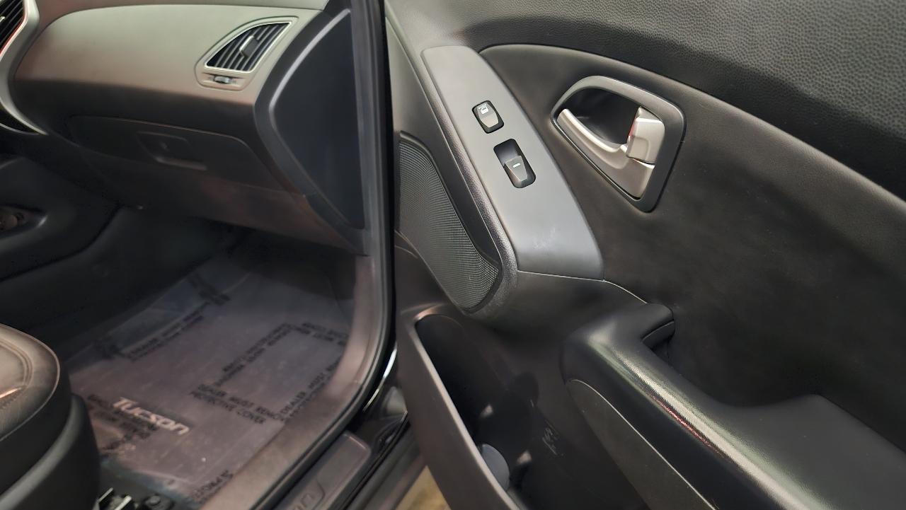 Hyundai Tucson Limited Auto AWD 2013