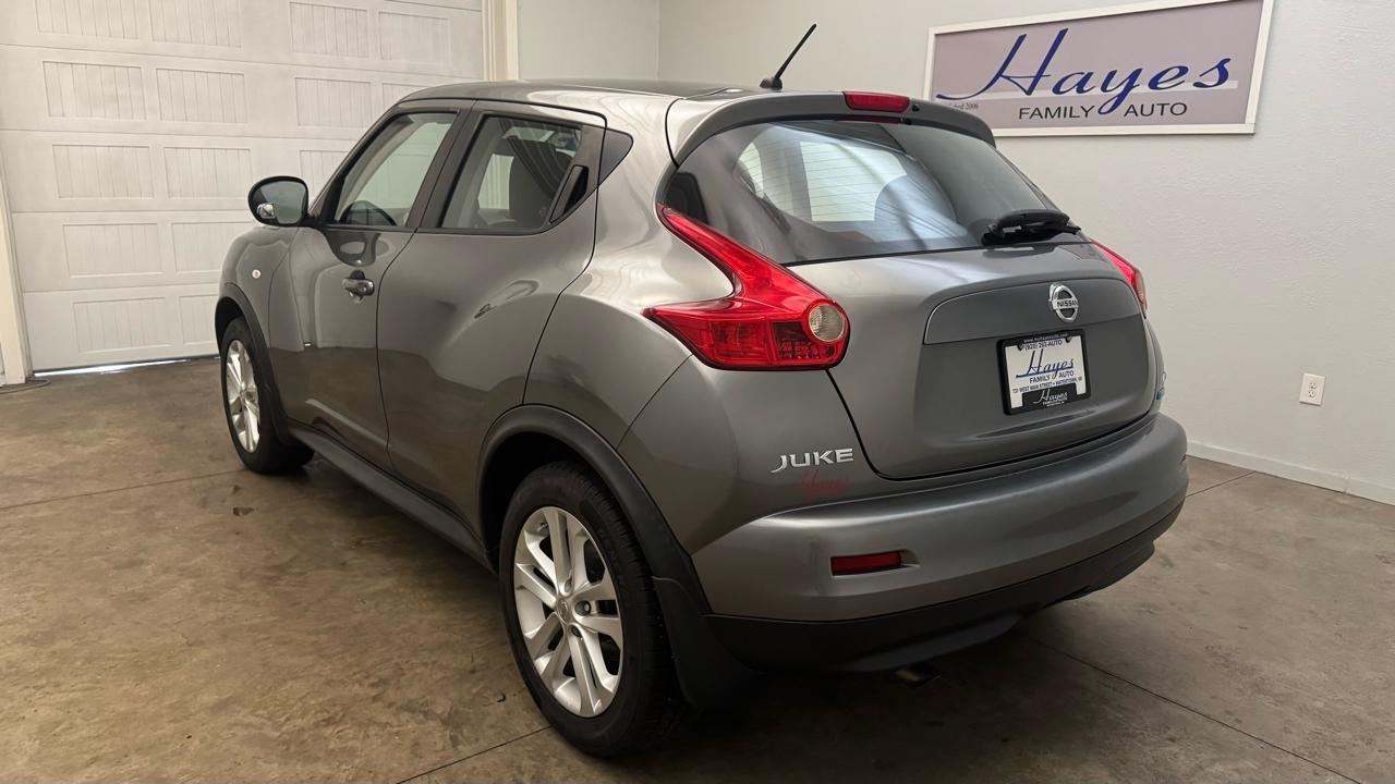 Nissan Juke S AWD 2013