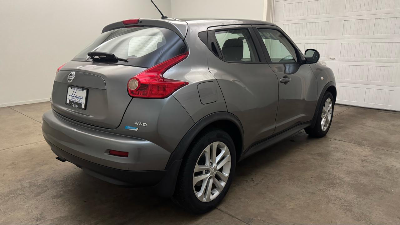 Nissan Juke S AWD 2013