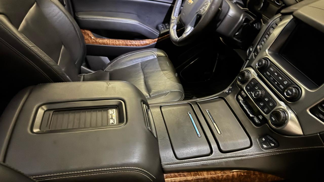 Chevrolet Suburban  2016