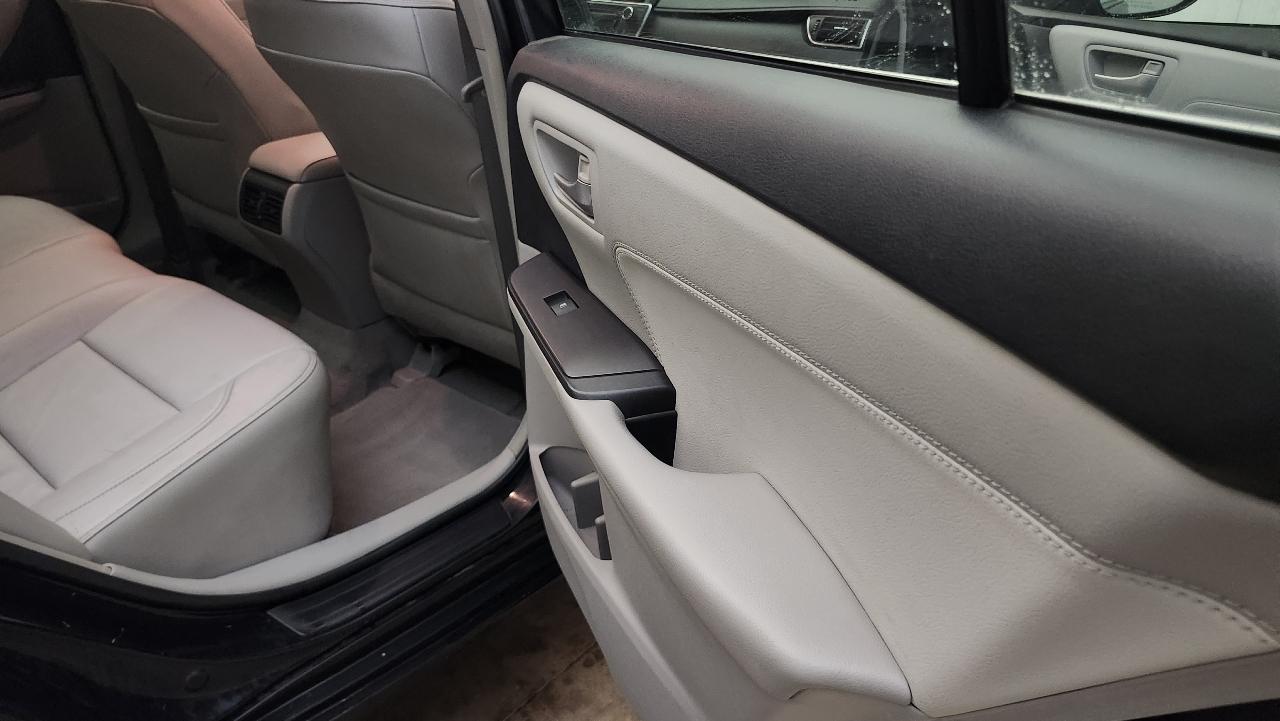 Toyota Camry XLE 2015
