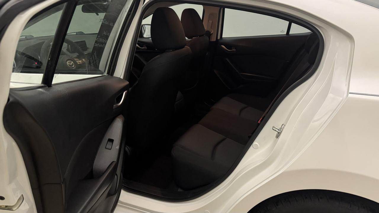 Mazda MAZDA3 i Sport 2014