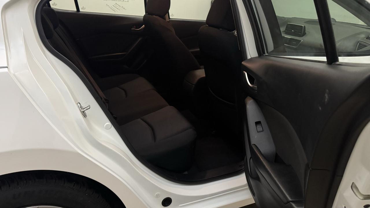 Mazda MAZDA3 i Sport 2014