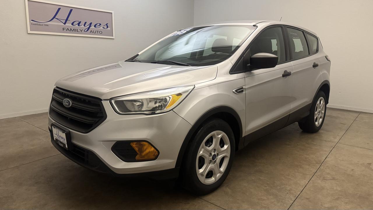 Ford Escape S 2017